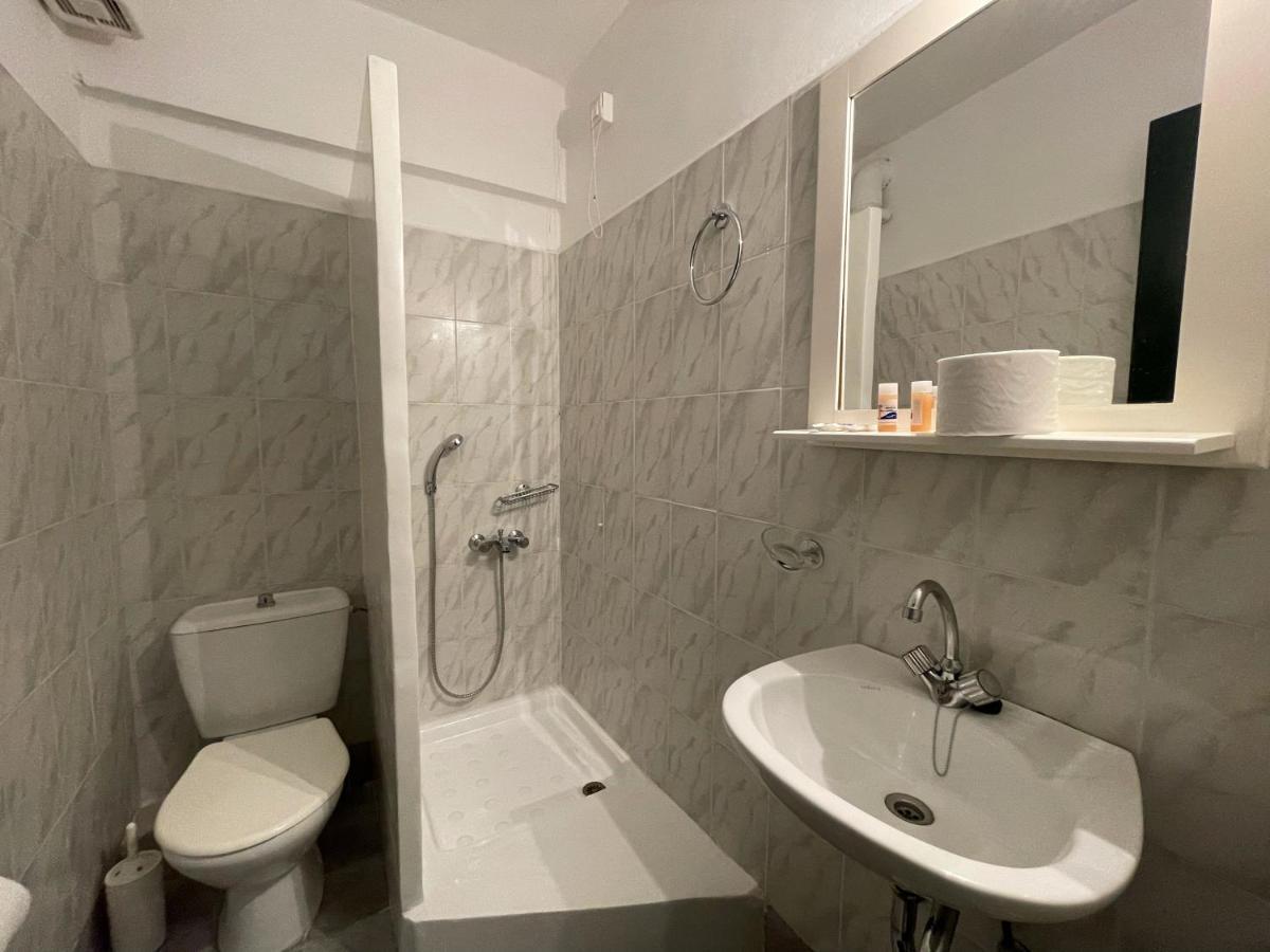 Apollon Aparthotel Methana